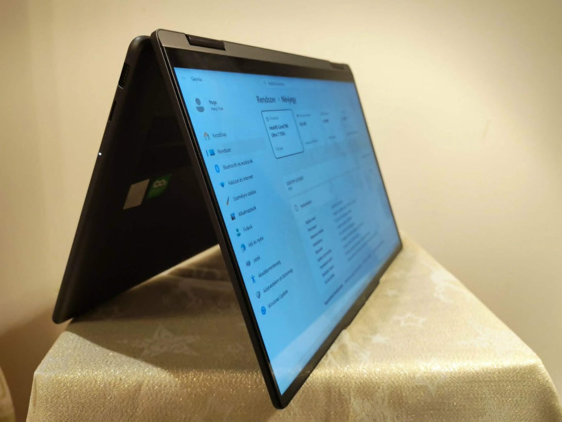 Lenovo Yoga